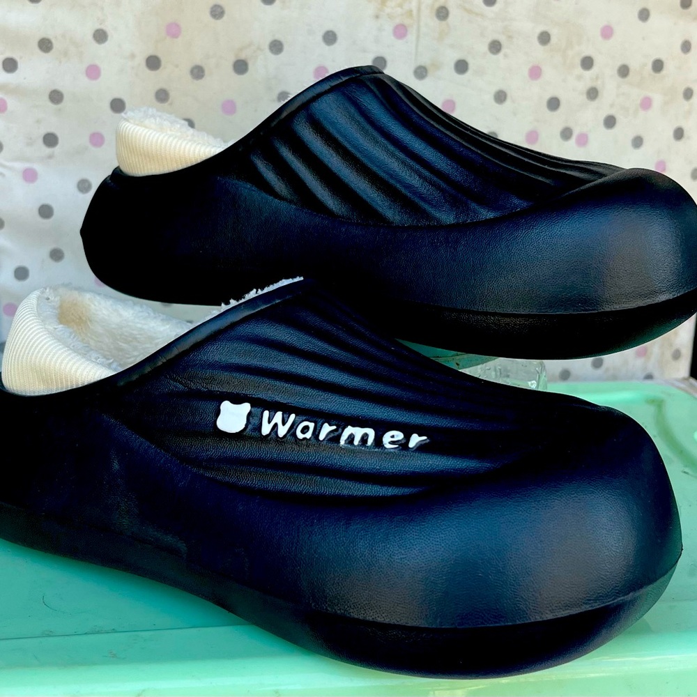 Style Croc sandals